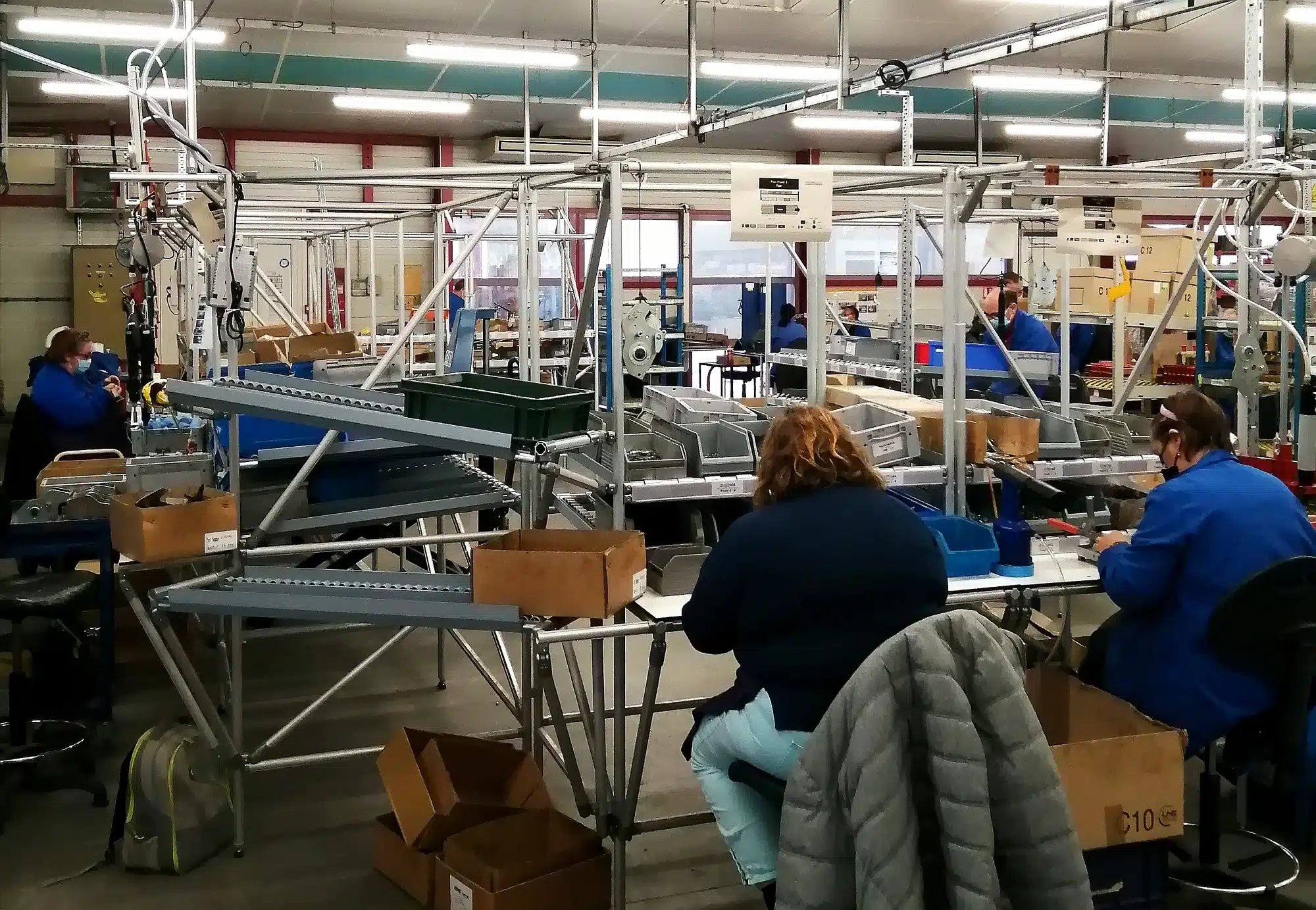 Sous-traiter sa production de contenu : ce que ça change vraiment pour un petit business